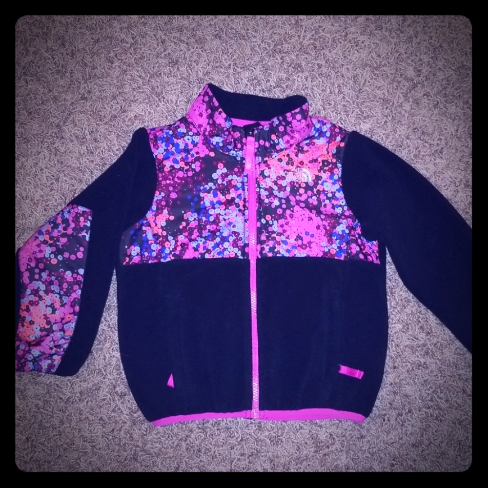 **LAST CHANCE** The North Face Fleece Zippy